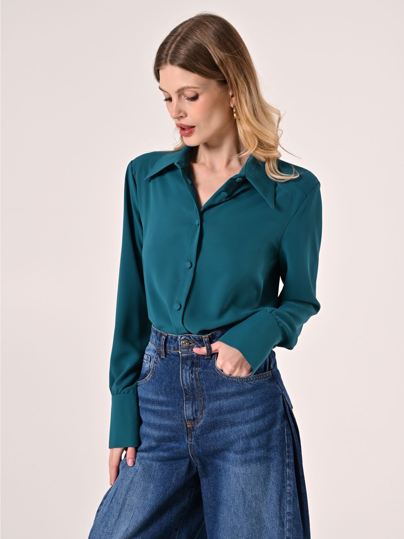 Camicia linea classica tessuto fluido verde RINASCIMENTO
