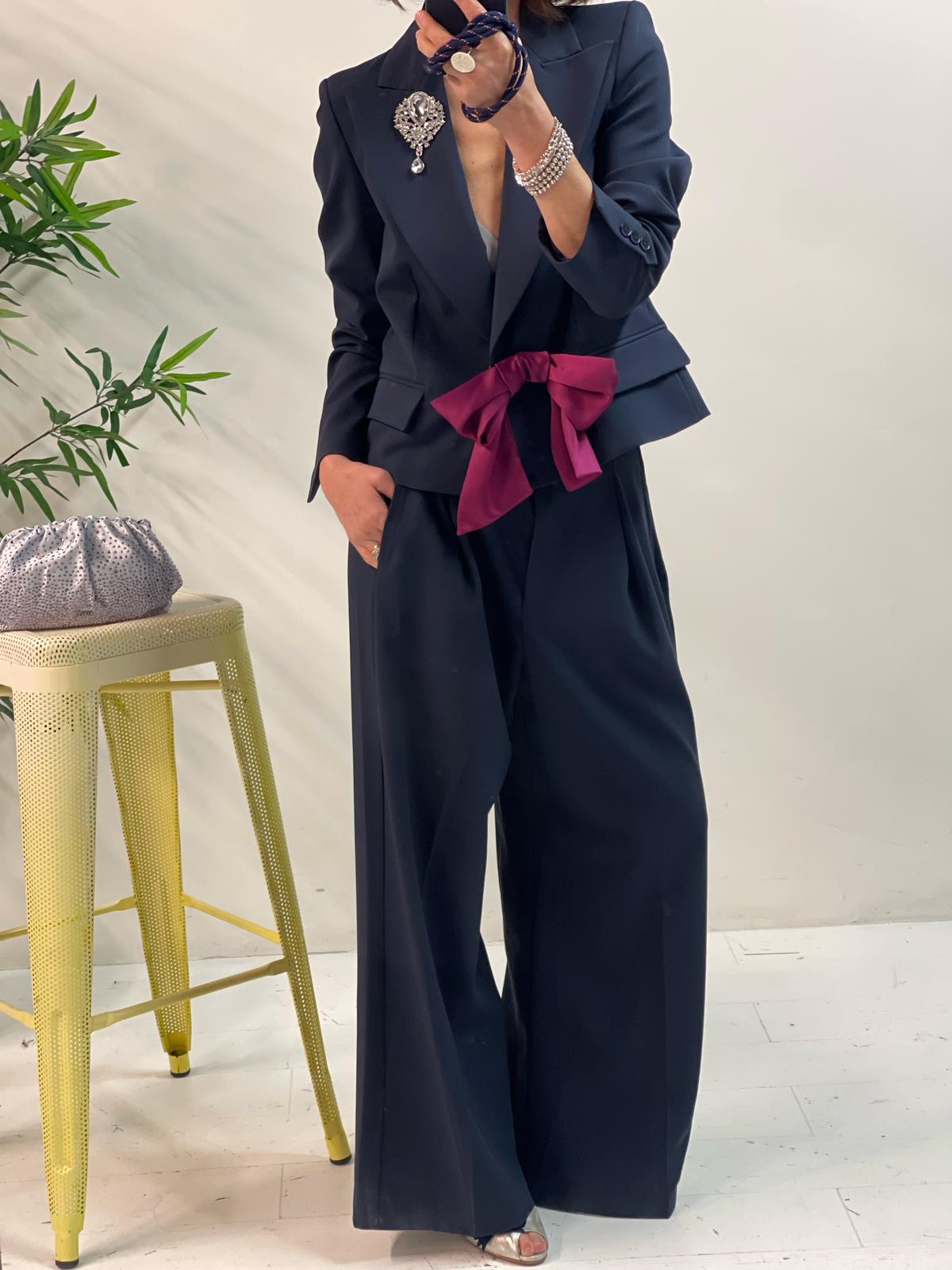 Giacca chiusura fiocco TENSIONE IN